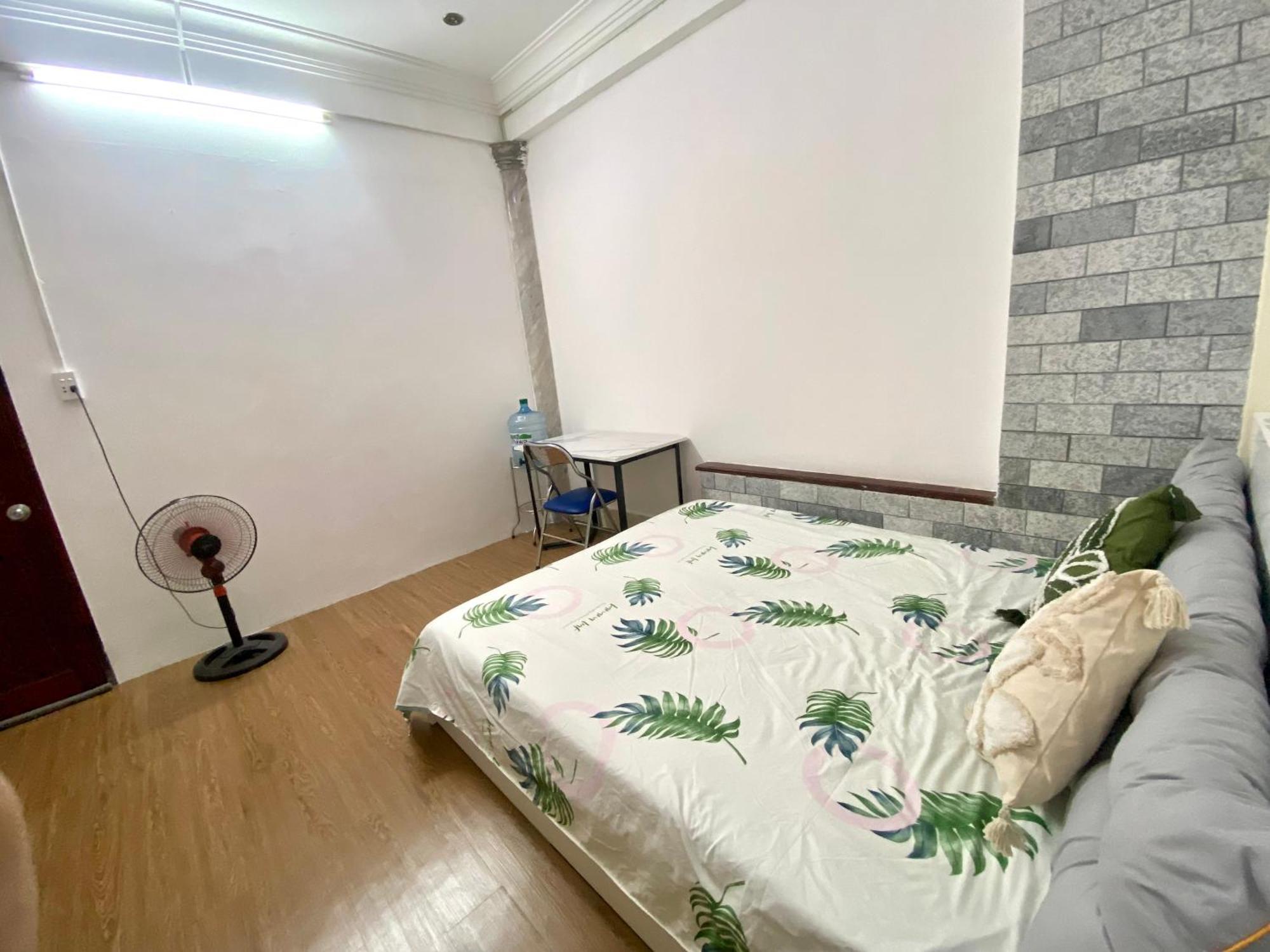 Nhà khách Love Homestay *